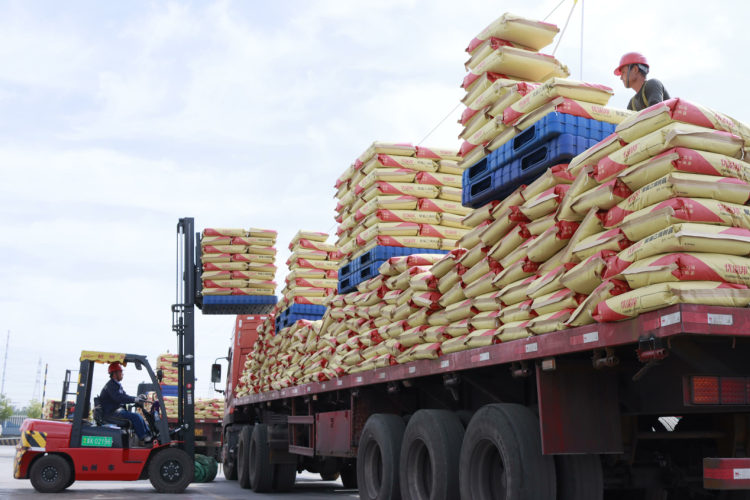 物流“畅”则营商“优”:鄂托克高新技术产业开发区以物流升级助推高质量发展_fororder_图片3