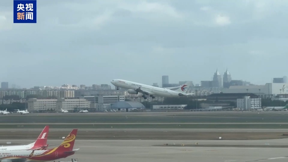 视频丨首班几乎满座!“中印航线”时隔5年正式复航