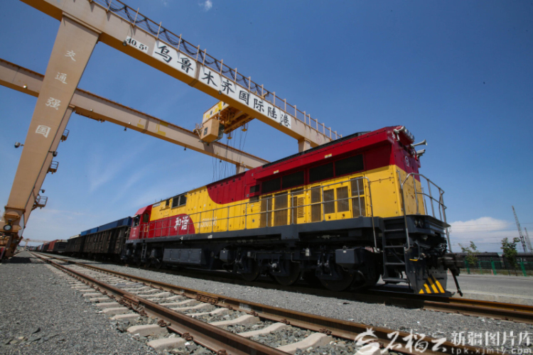 新疆经济看点丨国货从新疆口岸走向亚欧大市场