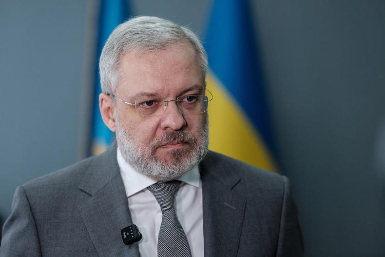 乌克兰曝战时腐败窝案 两名部长下台