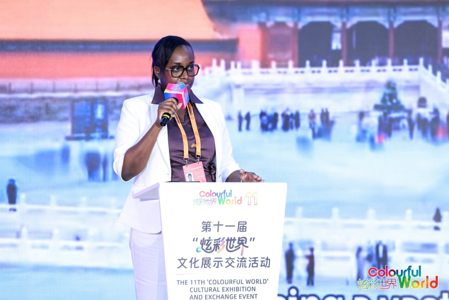 'East Meets West: Charming Beijing' Cultural Salon Series Brings Chinese and International Guests Together for a 'Rendezvous with Nature'_fororder_图片 5