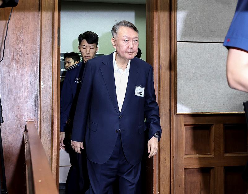 尹锡悦看守所内接收逾6.5亿韩元代管金惹争议