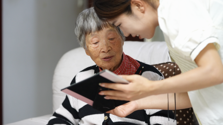 “90”后告訴90后： 什么是烙印