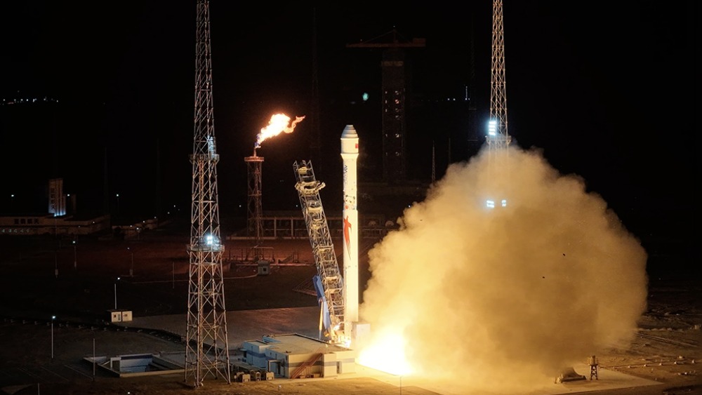 一箭十星 朱雀二号改进型遥四运载火箭发射成功_fororder_1791981190974_818