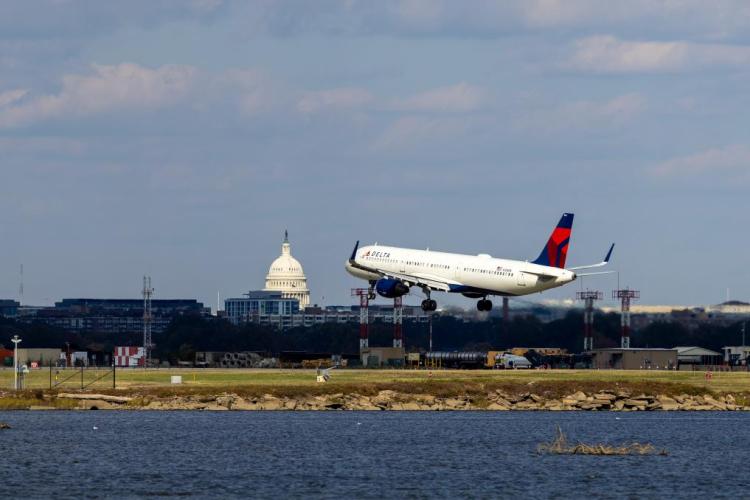 美联邦政府“停摆”时长可能破纪录 民众生活遭遇多重困难