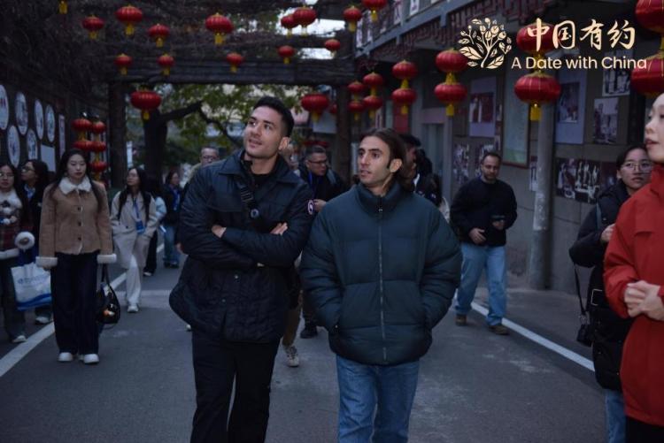 中国有约丨千年醋韵 看国际友人解锁山西老陈醋的“味觉密码”