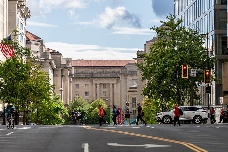 视频丨美国政府终于“开门” 但这些损害确定无法恢复