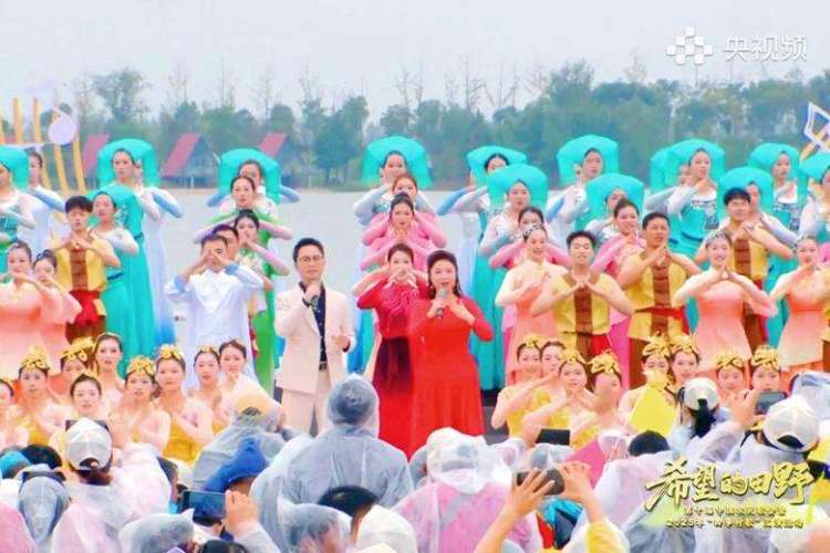 大地谱曲、四季为歌 滁州推动群众文化活动蓬勃向上_fororder_W020250926512045437948