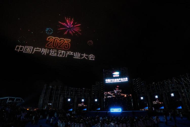 体育育出消费新引擎——“体育深化改革新气象”组稿之二