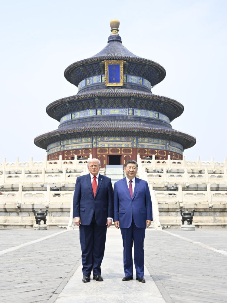 习近平同美国总统特朗普参观天坛_fororder_2