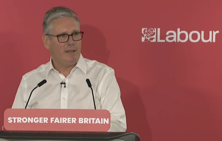 英国首相称将对令人失望的选举结果负责