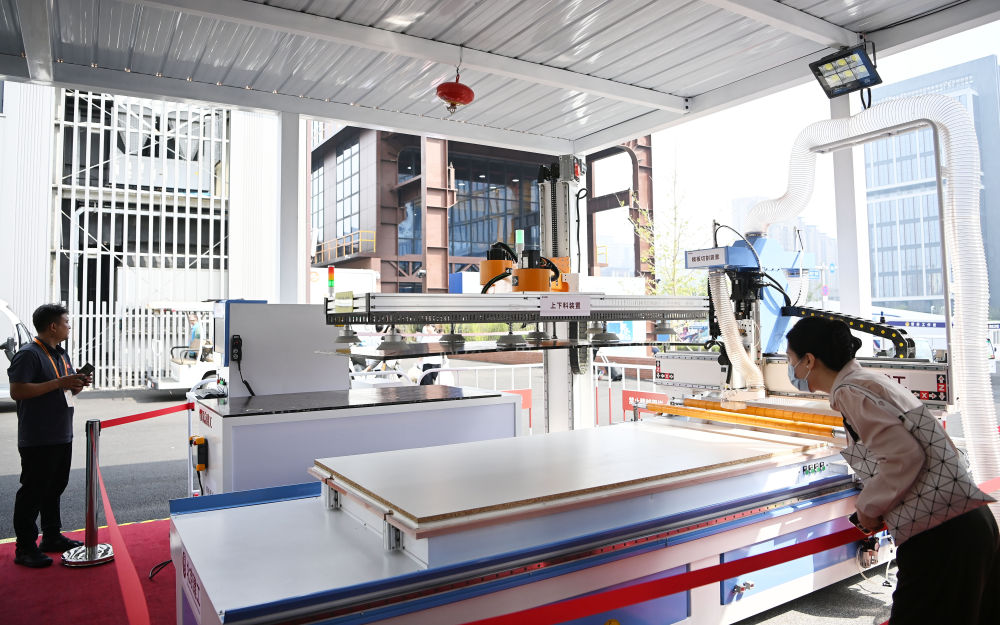 新华全媒+丨服贸会上的科技新看点