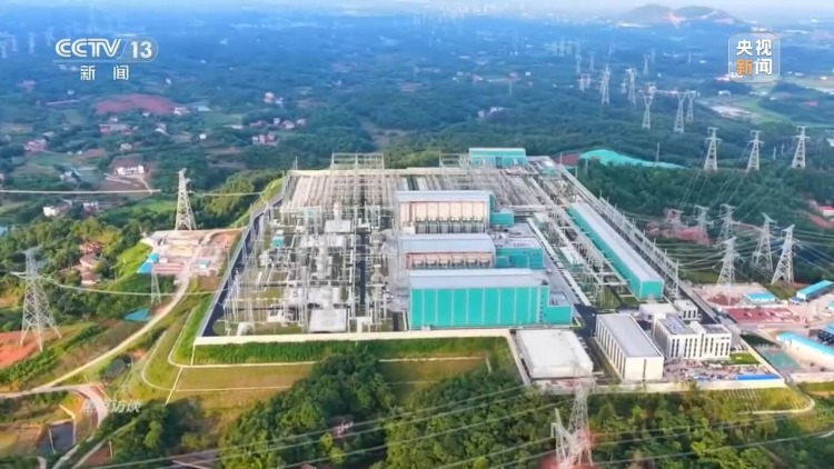 焦点访谈丨前三季度GDP同比增长4.6% 在三大特点中读懂中国经济