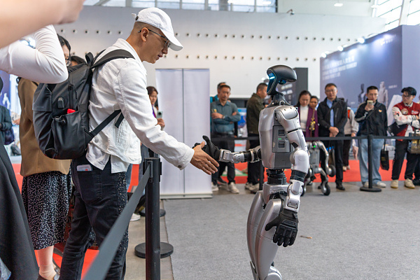 全球媒体聚焦 | 欧洲媒体:“十五五”规划将成为连接过去和未来的重要纽带