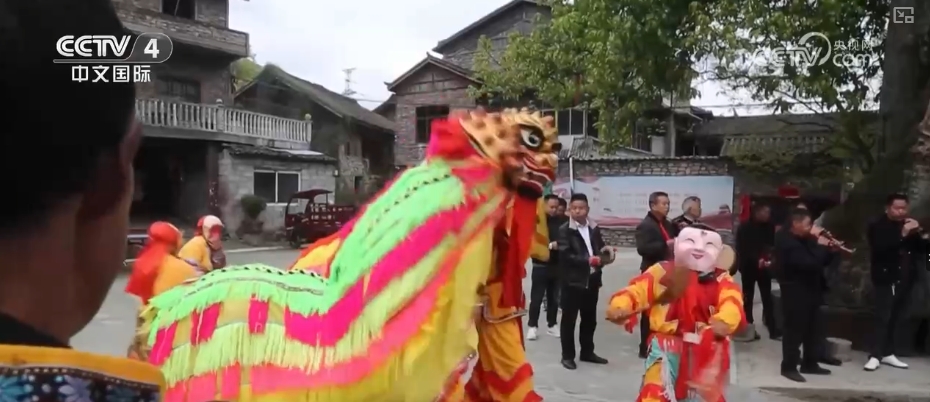 有得花、有得耍、有得吃,“三月三”展新颜!多彩民俗焕发澎湃活力