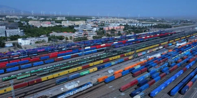 了不起的新疆 | 连续三年跨越“千亿台阶”!新疆外贸太劳道!