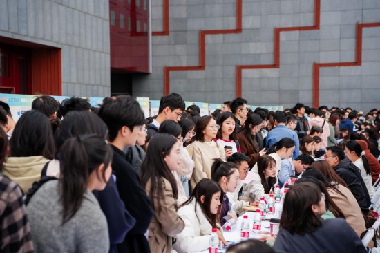 2025年“校园苏州日”全国秋招活动走进南京高校_fororder_图片 2