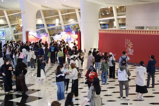 400场《红楼梦》舞剧踏遍神州:以艺术之笔绘人民心声,让经典文化扎根百姓心田_fororder_图片 2