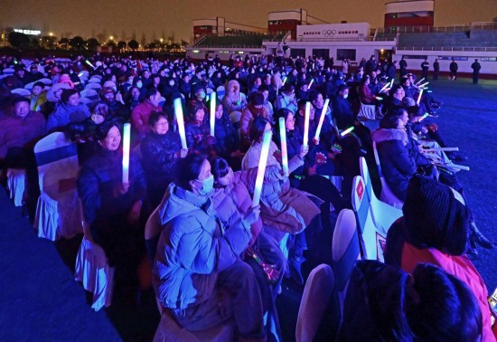 南通苏锡通园区张芝山镇村晚奏响幸福乐章_fororder_图片 2