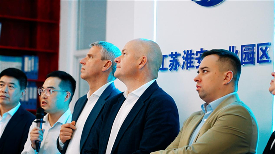 波兰普沃茨克市代表团访问淮安_fororder_图片8