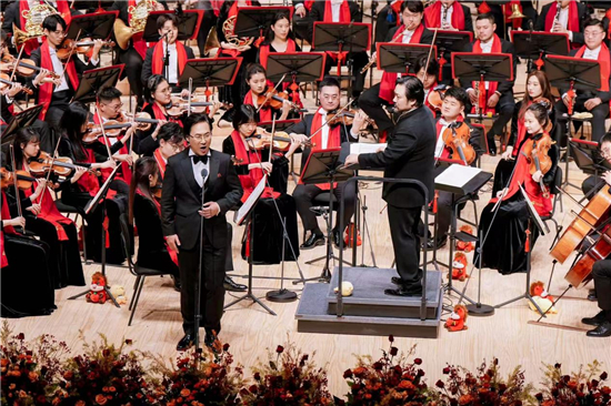 无锡交响音乐厅首演迎新年 中外名家共绘东西音乐交融新画卷_fororder_图片2