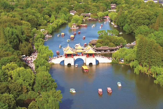 从“烟花三月”到“四季长红”扬州文旅消费的“破圈”之道_fororder_微信图片_20251031093154