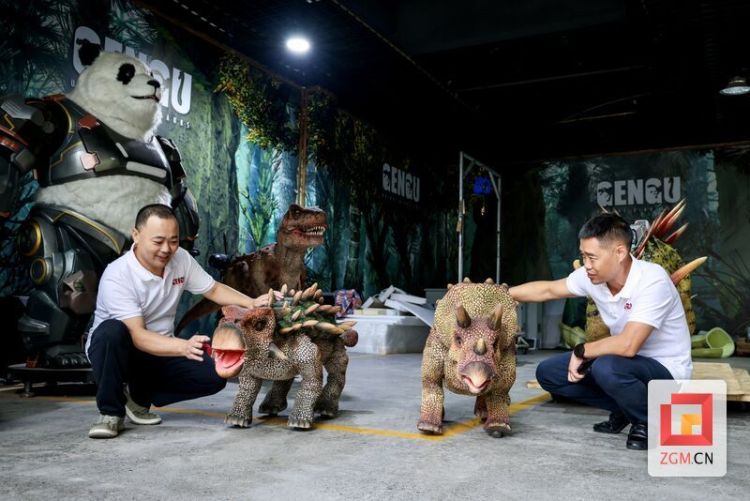 “智”龙行天下!看自贡仿真恐龙如何领跑全球赛道