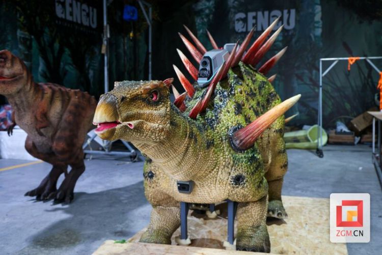 “智”龙行天下!看自贡仿真恐龙如何领跑全球赛道