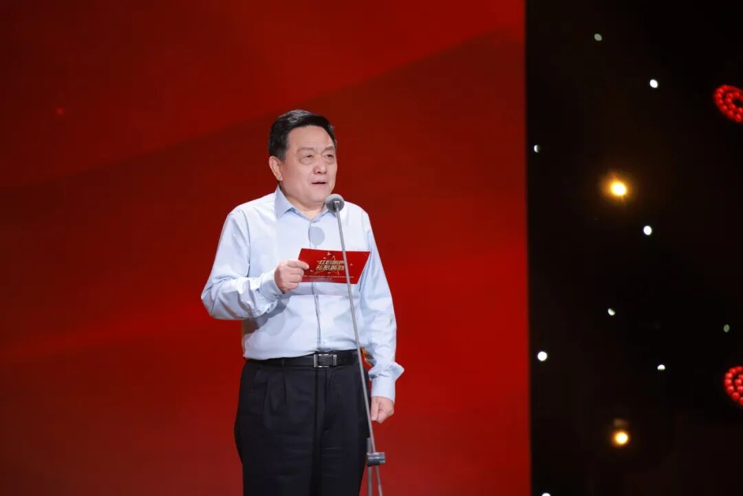 “红色回声 礼赞英烈——纪念中国人民抗日战争暨世界反法西斯战争胜利80周年”主题诵读代表作发布暨汇演在南昌举行