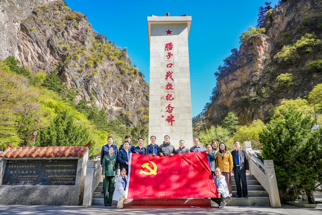 中国广电联合会联合出品的网络故事片《血战腊子口》在甘南迭部实景开机