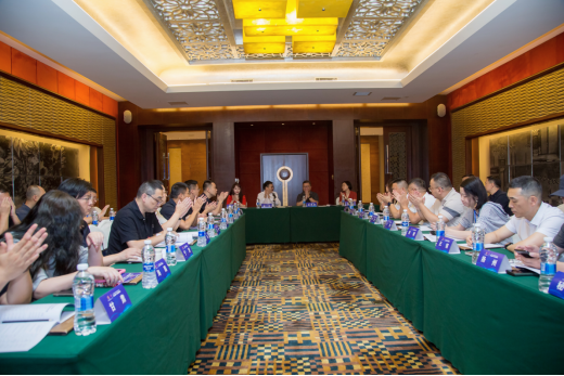 中国广电联合会移动电视宣传专业委员会第三届第一次常务理事会在重庆举行