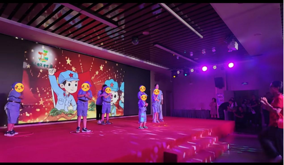中国广电联合会少年儿童演艺工作委员会开展“军魂永驻·爱满人间《小手牵大手爱心同行》”特别公益活动