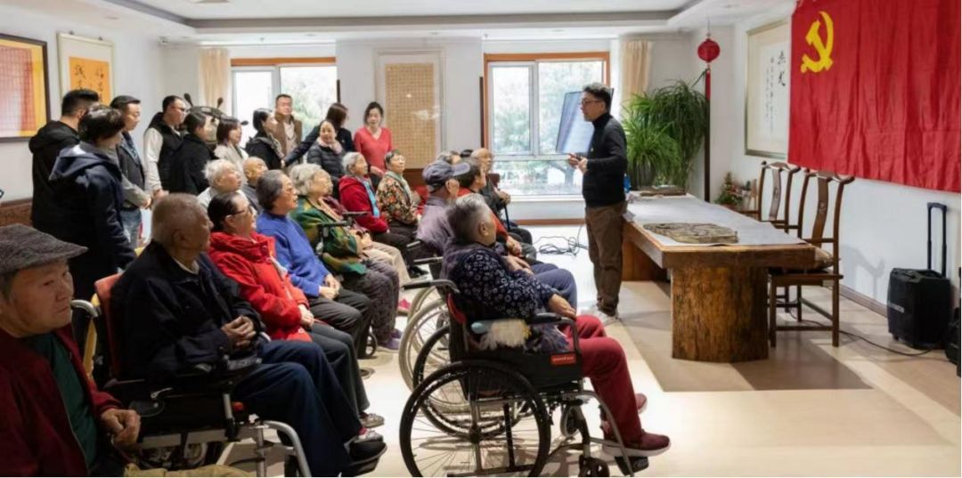 党性锤炼映初心 关注弱势群体《小手牵大手·养老助残公益行》 ——少儿委开展“党的光辉耀中国”主题党日活动 党性锤炼映初心 关注弱势群体《小手牵大手·养老助残公益行》 ——少儿委开展“党的光辉耀中国”主题党日活动