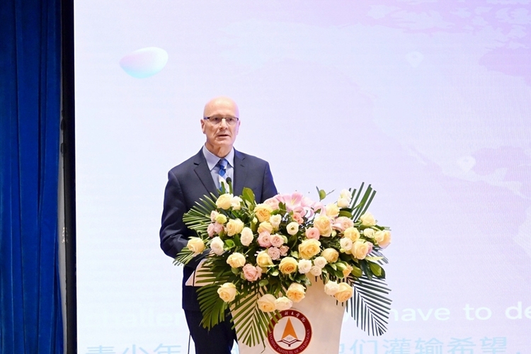 燕京理工学院世界青年领导力论坛：中加高校共探全球青年领导力