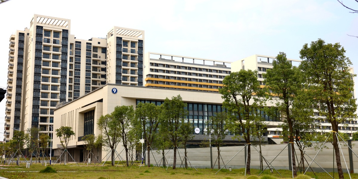 华南农业大学珠江学院校园风光_fororder_7