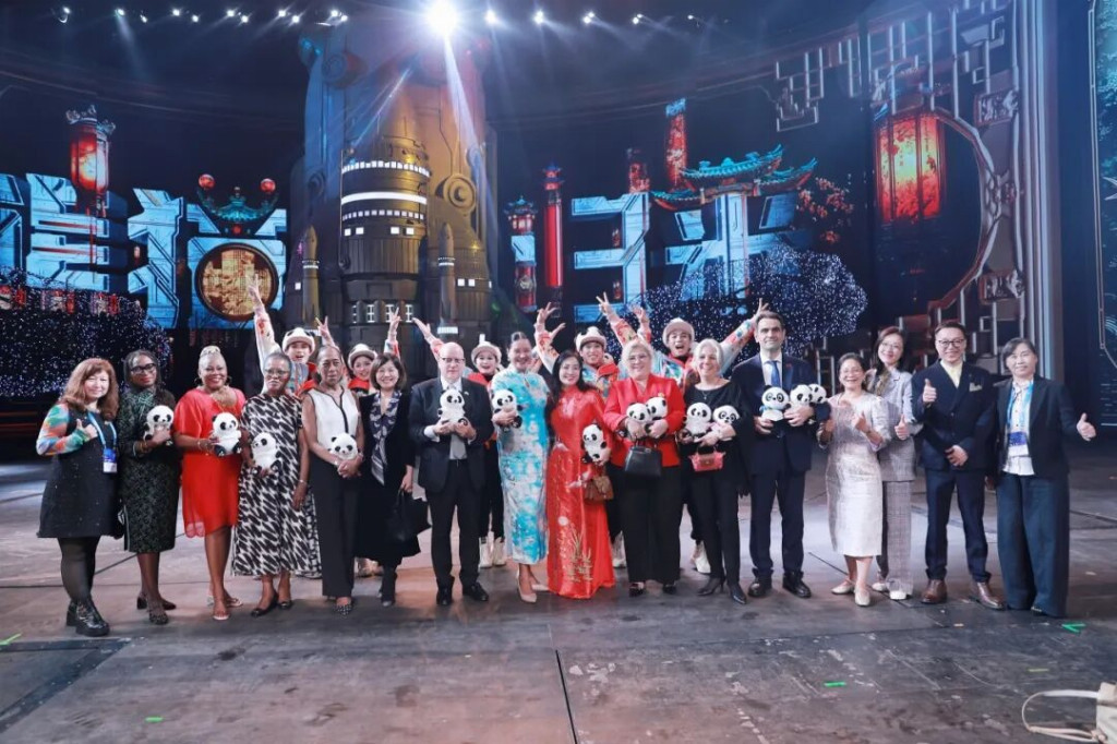 11国驻华大使团雨城行 文旅融合催生乡村振兴“国际课”