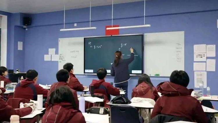 第十七届国际名校来了择校展丨上海市燎原双语学校受邀出席 招生官一对一现场指导