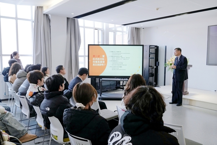 燕京理工学院世界青年领导力论坛：中加高校共探全球青年领导力