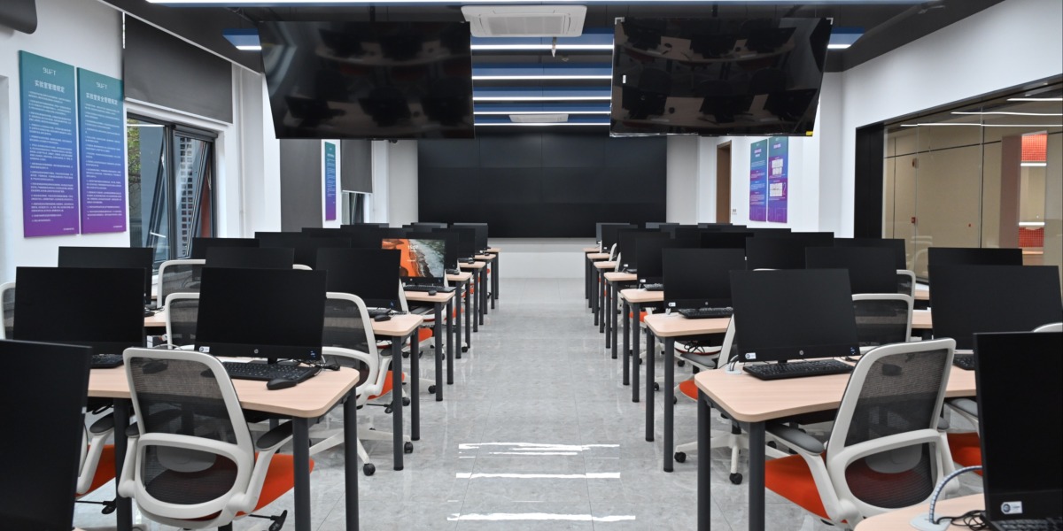北京金融科技学院校园风光_fororder_DSC_7337-oi3293637109