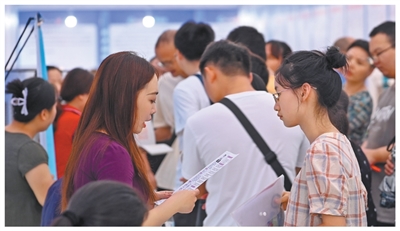 从校园到职场 就业服务不断线