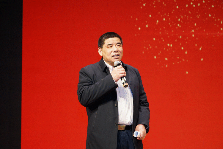 “商韵新程，法耀华年”——中国政法大学商学院&MBA中心2025年元旦晚会璀璨落幕