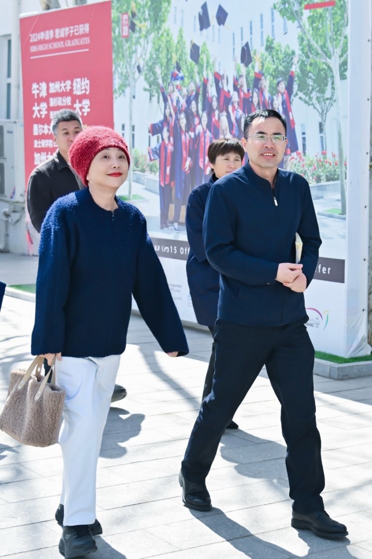 校园科技节上 君诚学子用科技点亮梦想_fororder_4