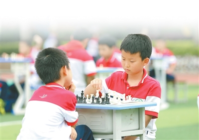首批体育促进青少年身心健康试点——在汗水中收获健康与快乐