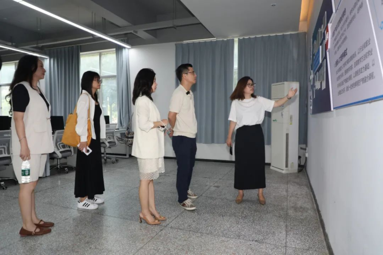 深化校友回湘合作 中南林涉外学院与校友企业佛山市密思木家具有限公司共建实习就业基地_fororder_图片17