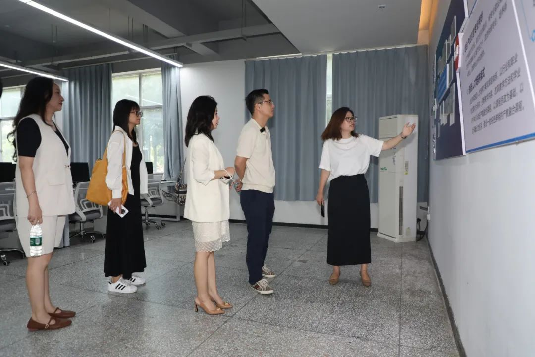 深化校友回湘合作 中南林涉外学院与校友企业佛山市密思木家具有限公司共建实习就业基地_fororder_图片17