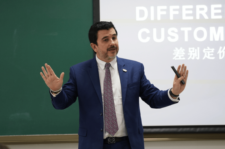 中瑞酒店管理学院|请进来：三所国际知名院校到访促合作