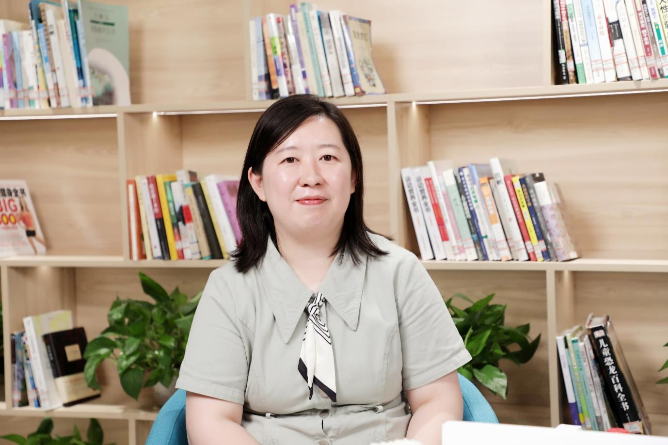 2025教育会客厅丨专访北京爱迪学校美国高中部副校长杨一帆