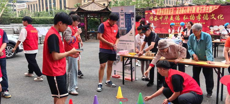 长春电子科技学院青联参加“老城厢童趣游园会—记忆里的烟火气”主题活动_fororder_1