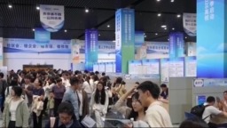 这场高校毕业生招聘会火了！AI相关岗位占比超四成