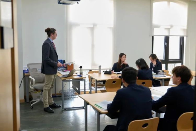 第十九届国际名校来了择校展丨上海浦东新区民办协和双语学校受邀出席 招生官一对一现场指导